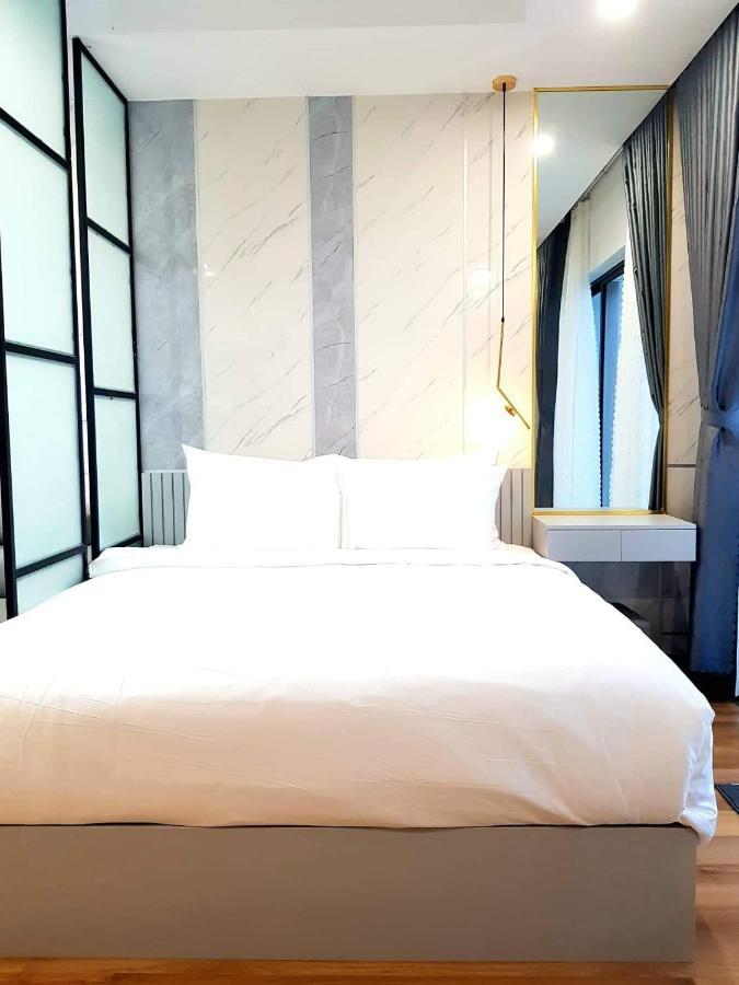 Tms Apartment Studio Куїнон Екстер'єр фото